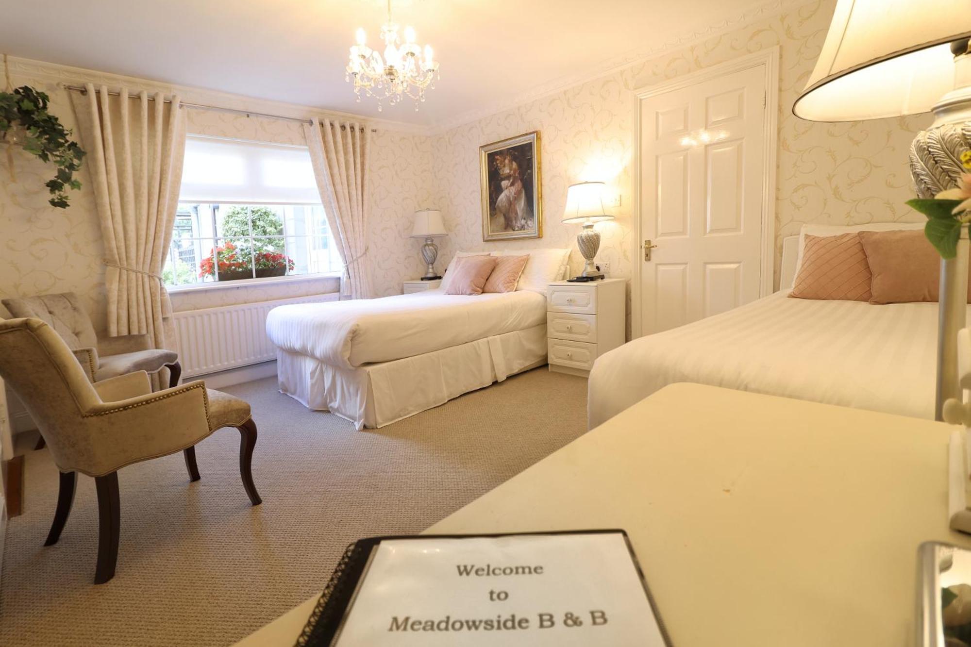 בנקלודי Meadowside B&B מראה חיצוני תמונה