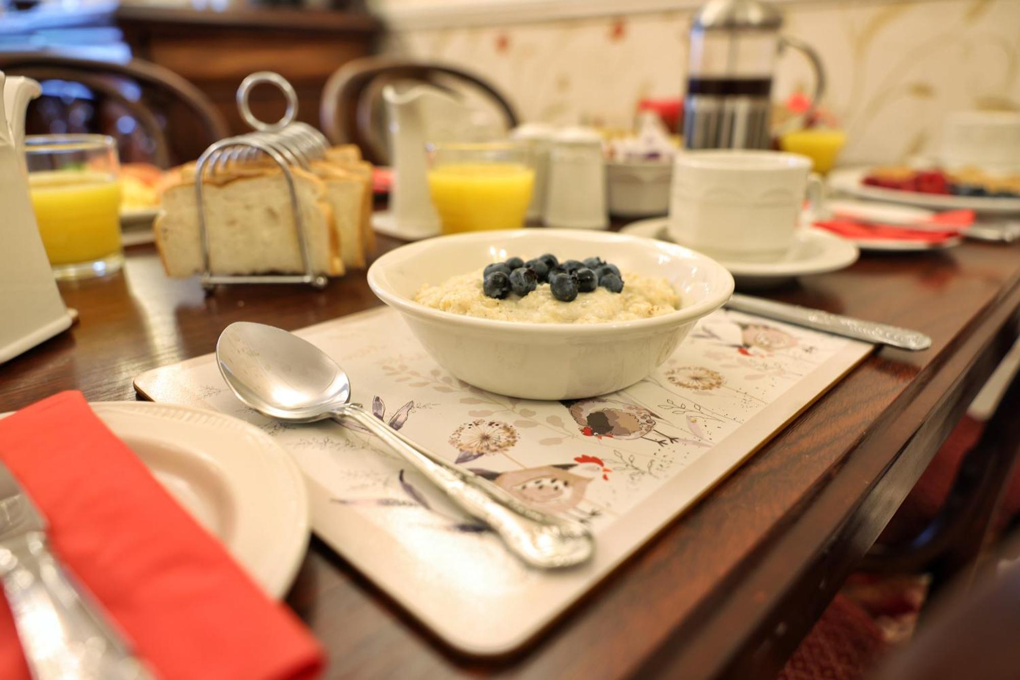 בנקלודי Meadowside B&B מראה חיצוני תמונה